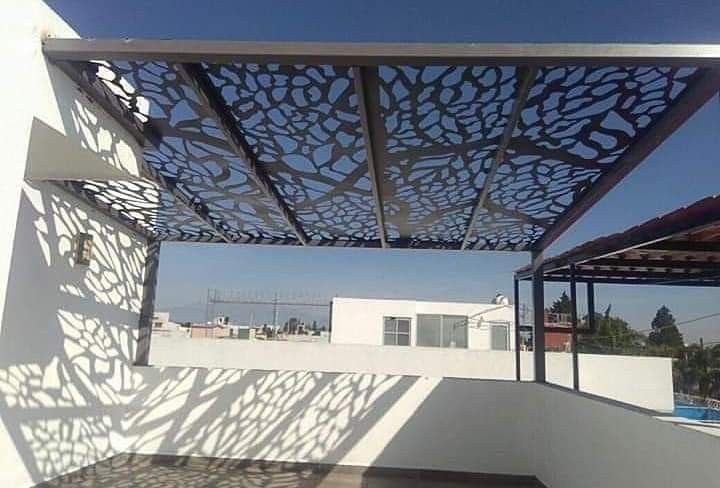 تنفيذ برجولات بألوان وتشطيبات متنوعة.