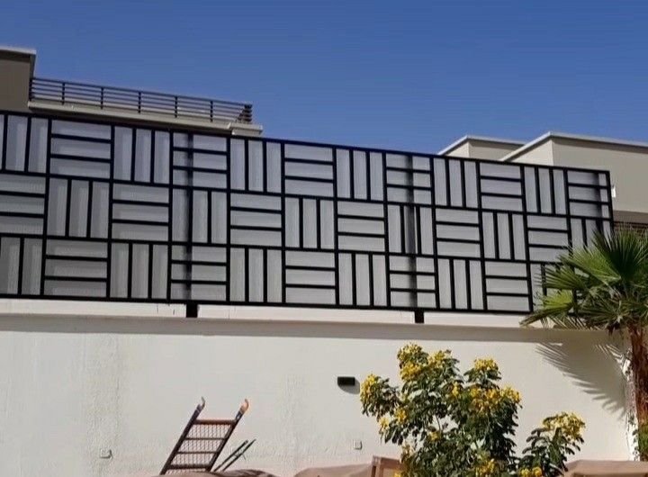 سواتر لكسان بالرياض